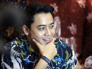 Dituntut 4 Tahun Penjara, Kriss Hatta: Ini Cacat Hukum! Dituntut 4 Tahun Penjara, Kriss Hatta: Ini Cacat Hukum!