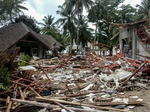30% Bangunan di KEK Tanjung Lesung Rusak Disapu Tsunami