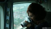 Menteri Susi Pantau Kerusakan Akibat Tsunami dari Langit Banten