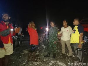 2 Wisatawan Hilang Terseret Ombak Pantai Purworejo 2 Wisatawan Hilang Terseret Ombak Pantai Purworejo