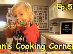 Intip Aksi Gemas Bocah 2 Tahun Bikin Gingerbread Man