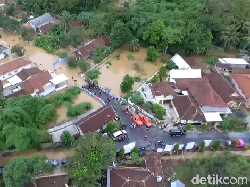 Banjir Masih Rendam Rumah Warga di Lumajang, Ini yang Dibutuhkan