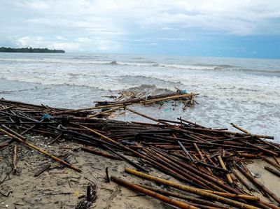 Kondisi Pantai Carita 2 Hari Pasca Tsunami