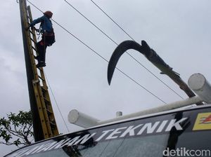 88% Listrik Sudah Pulih di Daerah Terdampak Tsunami Selat Sunda 88% Listrik Sudah Pulih di Daerah Terdampak Tsunami Selat Sunda