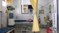 Kondisi Puskesmas Tempat Menampung Puluhan Jenazah Korban Tsunami Anyer