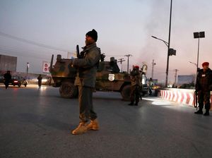 Gedung Pemerintah di Afghanistan Diserang, 43 Orang Tewas Gedung Pemerintah di Afghanistan Diserang, 43 Orang Tewas