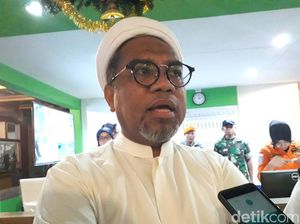 Viral Foto Ali Ngabalin di RS dengan Kaki Dijepit Alat, Dokter: Itu EKG Viral Foto Ali Ngabalin di RS dengan Kaki Dijepit Alat, Dokter: Itu EKG