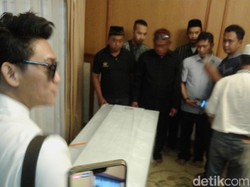 Ifan Seventeen Sempat Merasa Tak Bisa Bertahan Kala Tergulung Tsunami