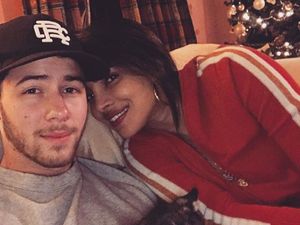 Mengintip Momen Natal Pertama Justin-Hailey dan Nick-Priyanka