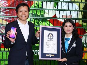 Saat Pohon Natal Xiaomi Pecahkan Rekor Dunia Saat Pohon Natal Xiaomi Pecahkan Rekor Dunia