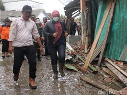 Bantuan ke Sumur Terkendala Akses Rusak, Bupati: Itu Jalan Nasional