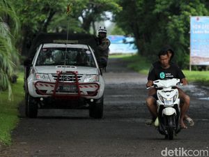 Sempat Ada Info Air Pasang, Warga di Tanjung Lesung Berlarian Sempat Ada Info Air Pasang, Warga di Tanjung Lesung Berlarian