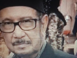 Perilaku Sutradara Beranak Dalam Kubur Wajar-wajar Saja Sebelum Meninggal