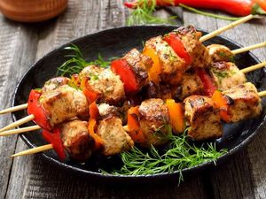 Sebelum Pesta BBQ, Siapkan Dulu Tusuk Sate yang Tepat Sebelum Pesta BBQ, Siapkan Dulu Tusuk Sate yang Tepat
