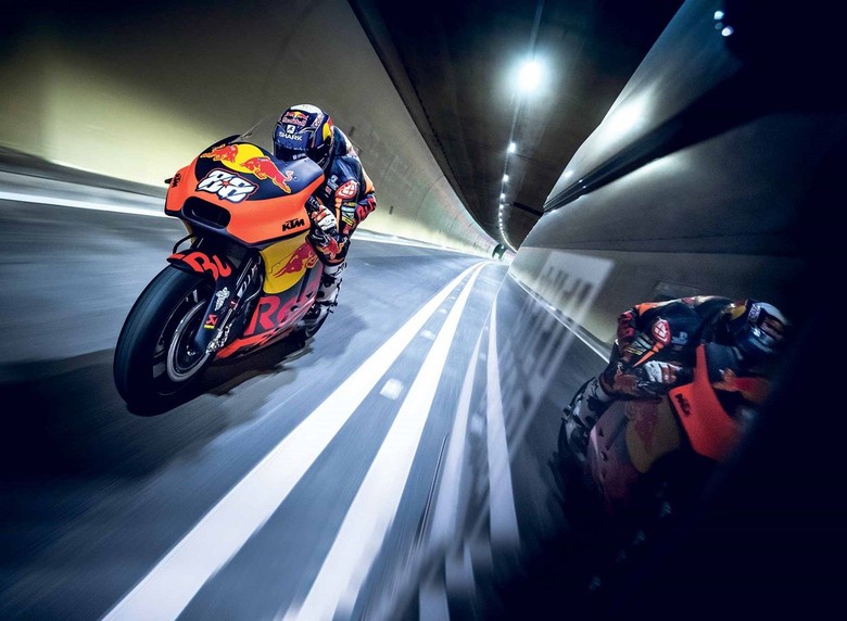 MotoGP KTM Digeber di Terowongan. Foto: Dok. KTM