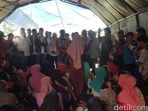 Pascatsunami Selat Sunda, 32 Ribu Warga Banten Mengungsi Pascatsunami Selat Sunda, 32 Ribu Warga Banten Mengungsi