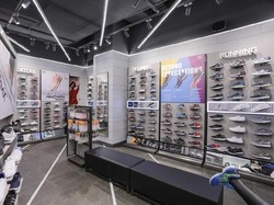 Brand Sepatu dan Apparel asal China Buka Toko di Lippo Mall Puri