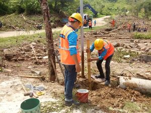 Pulihkan Kelistrikan Pasca Tsunami, PLN Kerja 24 Jam