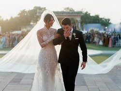 Ralph Lauren Bagikan Foto Priyanka Chopra yang Tak Pernah Dilihat Sebelumnya