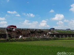 Baru Difungsikan, Talut Tol Salatiga-Kartasura Ambrol di Boyolali