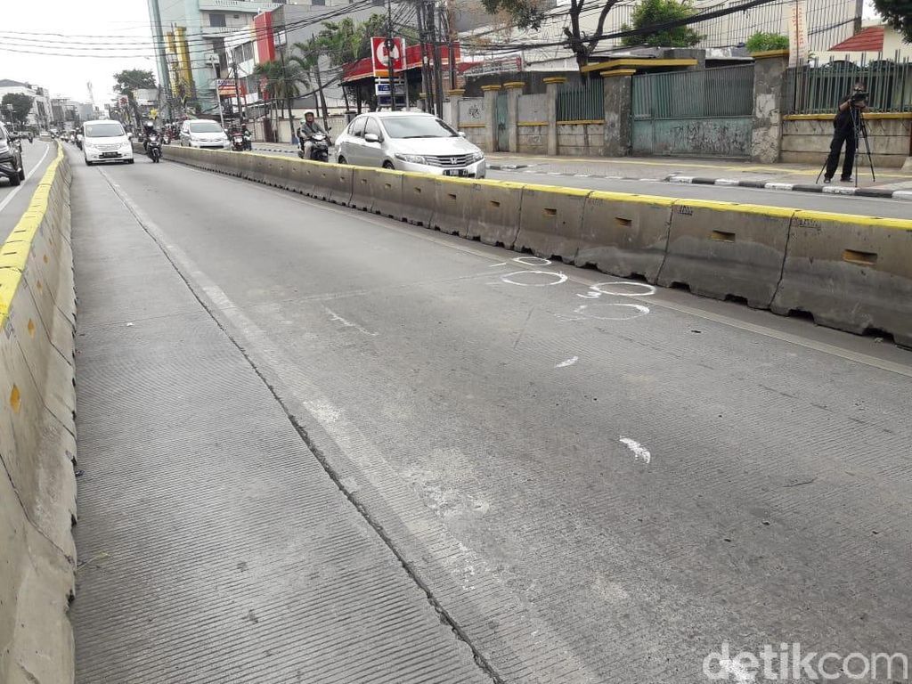 Anggota TNI AU Penembak Letkol Dono Kuspriyanto Ditangkap di Pasar Jengki Anggota TNI AU Penembak Letkol Dono Kuspriyanto Ditangkap di Pasar Jengki
