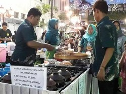 Nyam! Berburu Kuliner di Festival Mlaku-mlaku nang Tunjungan