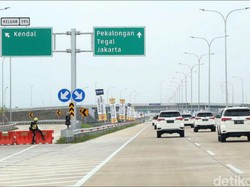 Yang Tercecer di Atas Aspal Tol Trans Jawa