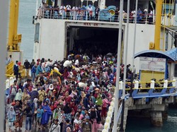 Siaga III, Warga Dekat Gunung Anak Krakatau Dievakuasi