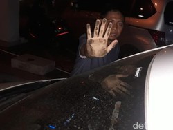 Hujan Abu Vulkanik Krakatau Mulai Turun di Banten