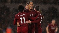 Liverpool tentu saja layak berada di posisi pertama dalam daftar ini. The Reds menuntaskan setengah musim di puncak klasemen dengan poin 51. Hebatnya, mereka jadi satu-satunya yang belum terkalahkan. (Richard Heathcote/Getty Images)