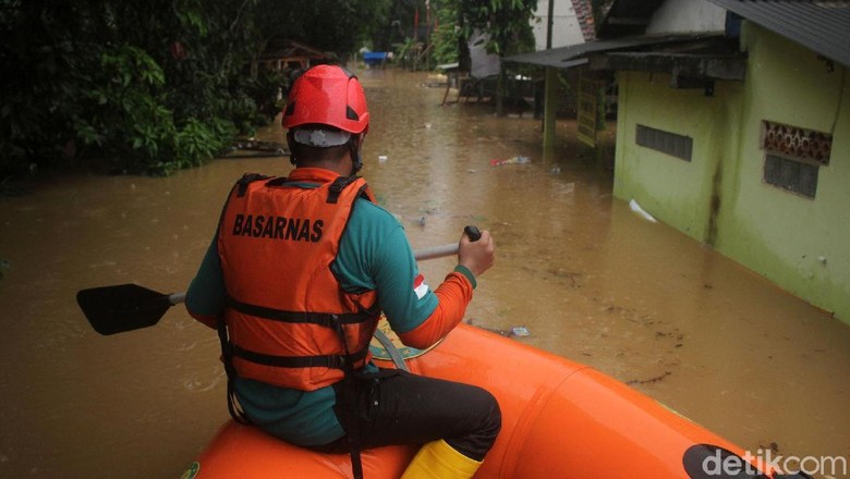 Banjir di Pandeglang, four Jembatan Roboh