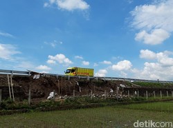 Talutnya Ambrol, Tol Salatiga-Kartasura Tetap Dibuka