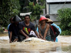Video Parahnya Banjir yang Merendam Pandeglang