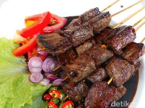 5 Kreasi Sate Lezat untuk Sajian Spesial Malam Tahun Baru 5 Kreasi Sate Lezat untuk Sajian Spesial Malam Tahun Baru