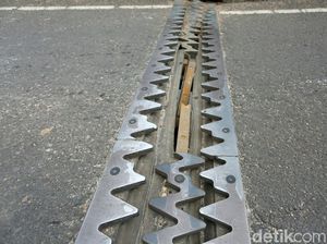 Perbaikan Flyover Rawa Buaya Ditarget Rampung Pekan Depan Perbaikan Flyover Rawa Buaya Ditarget Rampung Pekan Depan