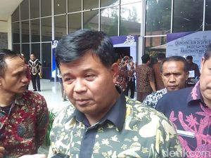 Bupati Bandung Barat Ngaku Spontan Minta Suara dari Guru Honorer