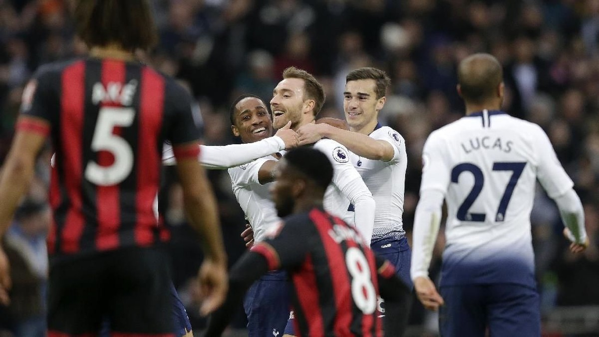 Tottenham naik ke posisi dua Premier League usai menang telak 5-0 atas Bournemouth. (Foto: Henry Browne/Getty Images)