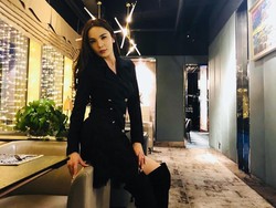 Ikuti Jejak Angela Ponce, Ini Transgender Pertama di Miss Universe Mongolia