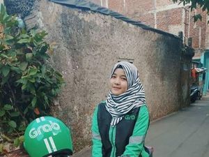 Lewat Galang Dana, Driver Ojol Cantik Ini Rajin Bantu Sesama