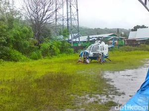 Helikopter Mendarat Darurat di Parepare karena Cuaca Buruk