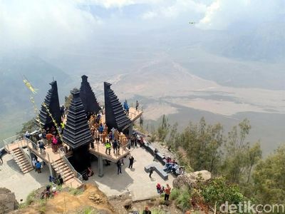 Foto: Tembok Besar China ala Bromo