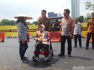 Tak Awasi Proyek Basement Siloam, Risma: Dikira Nggolek Duwik Tak Awasi Proyek Basement Siloam, Risma: Dikira Nggolek Duwik