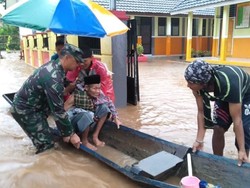 Banjir Landa Desa di Serang, 1.818 Jiwa Mengungsi