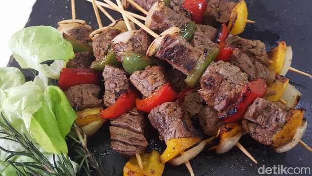 Tips Membuat Daging Sate Agar Cepat Empuk