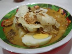 Lontong Kari yang Digemari Turis