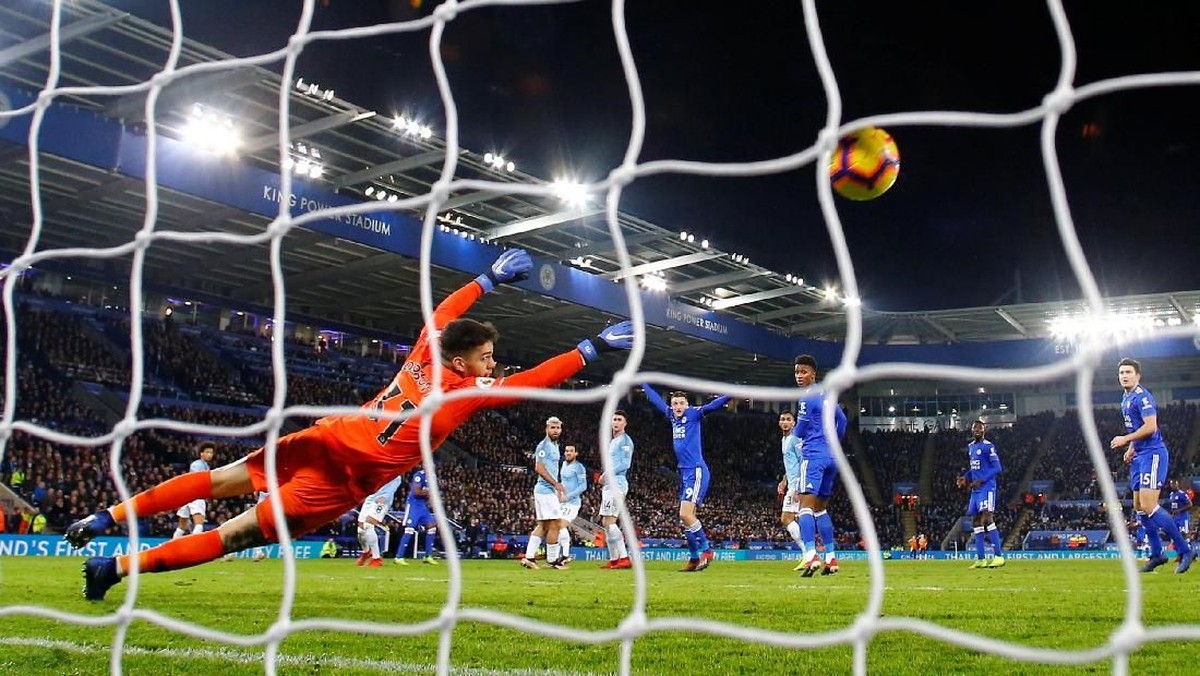 Gawang Manchester City tak lagi sekukuh di awal musim (Reuters)