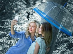 Ada Orang Selfie di Lokasi Bencana? Tak Usah Tunggu Viral, Tegur Saja