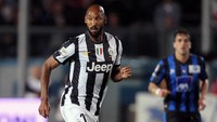 Juventus menjadi salah satu tujuan Nicolas Anelka, yang gemar berpindah-pindah klub. Anelka direkrut Juve pada musim dingin 2013 tapi hanya dua kali dimainkan. Pemain yang pensiun pada 2015 itu kemudian dilepas cuma-cuma sampai ditampung West Bromwich. Foto: Maurizio Lagana/Getty Images