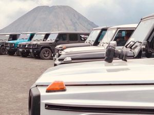 Cara Komunitas Mercedes Jip Indonesia Tutup Akhir Tahun