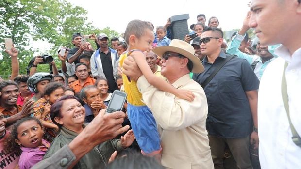 Capres Prabowo Subianto, di Atambua, Kabupaten Belu, Nusa Tenggara Timur (NTT), Kamis (27/12).